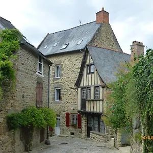  Appartement Le Logis Port De Dinan
